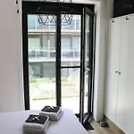 Waterfront Apartament *